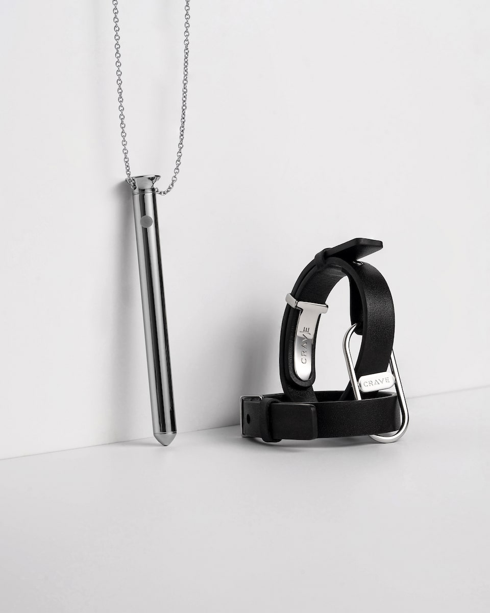 collier et menottes Love Crave